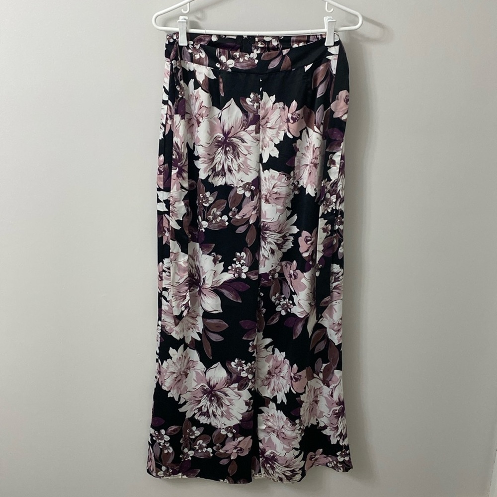 Charlotte Russe Flora Wide Leg Pants